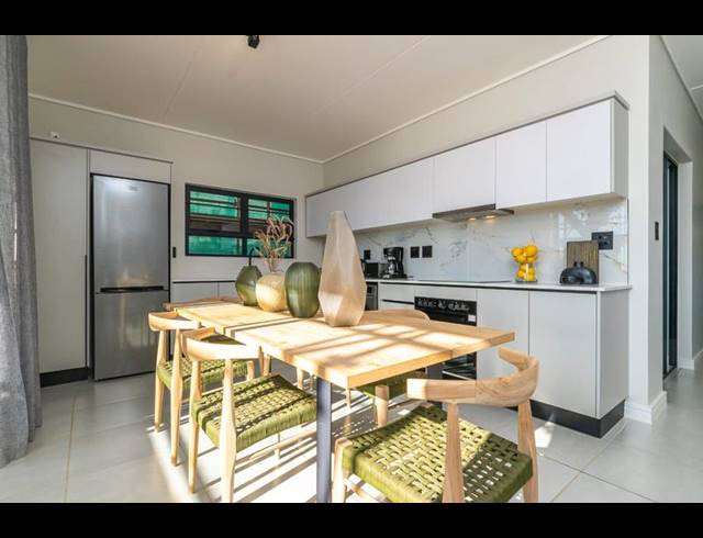 2 BEDROOM APARTMENT FOR SALE IN KYALAMI